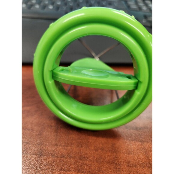 Kiwi or Mango slicer and peeler - Picture 2 of 4